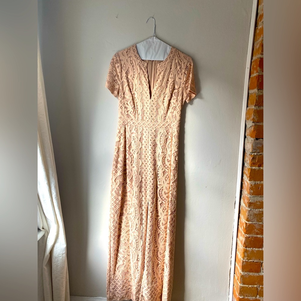 BCBAXAZRIA Light Pink Lace Bridesmaid Dress, Size 2